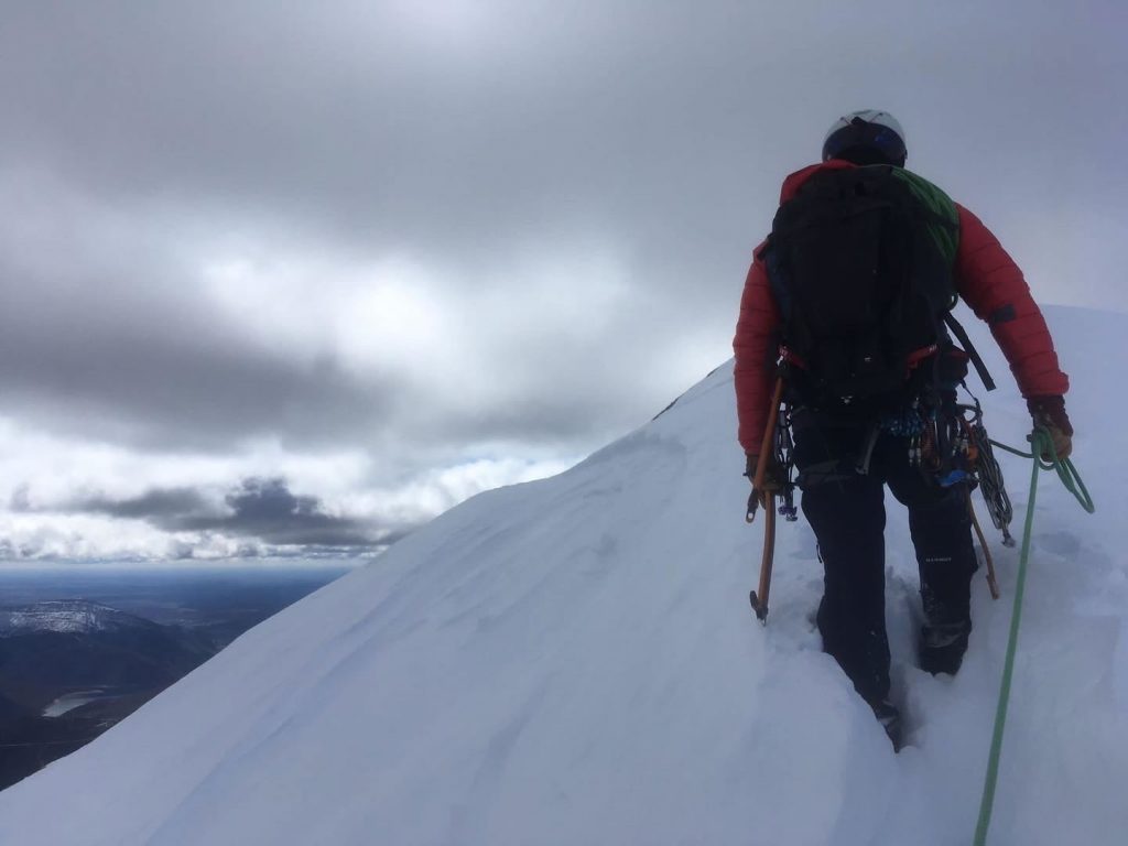 Cursos y Actividades Personalizadas de Montaña